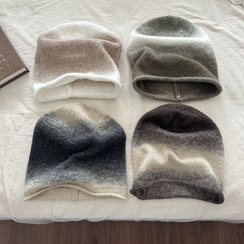 女性用ニットビーニーハット、柔らかいフリース素材の冬用帽子、 - Beanie Cuffed Knit のレビューと価格