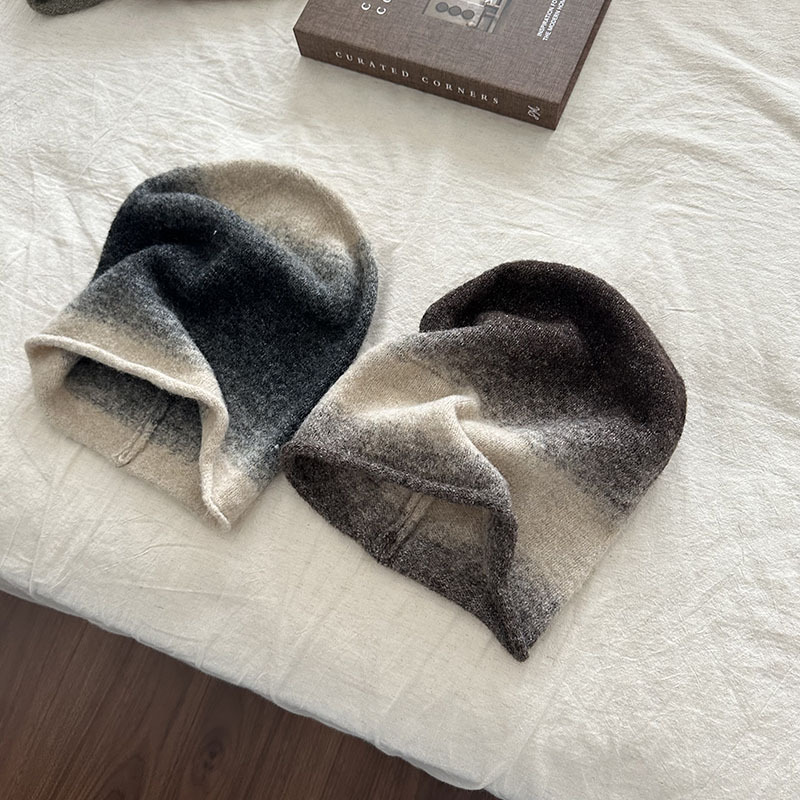 女性用ニットビーニーハット、柔らかいフリース素材の冬用帽子、 - Beanie Cuffed Knit のレビューと価格